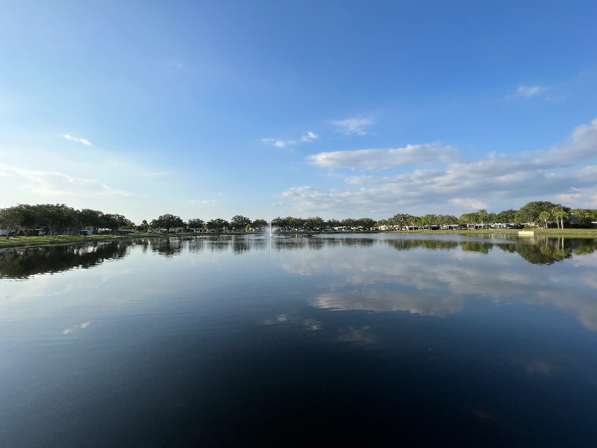 5461 Aylesbury Ln a Sarasota, FL Mobile or Manufactured Home for Sale